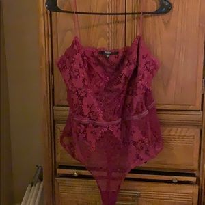 XL Guess Bodysuit